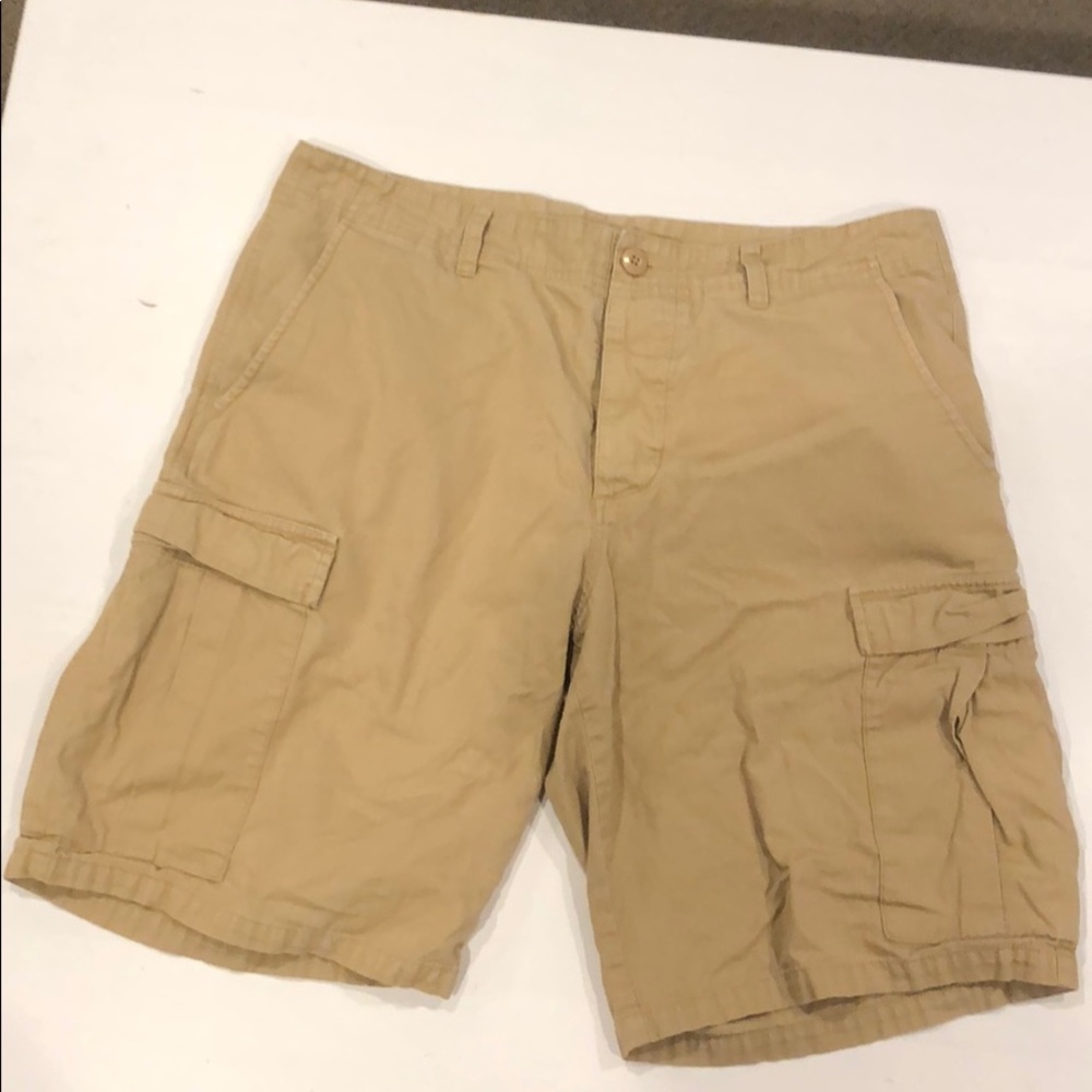 Patagonia Men's Cargo Shorts in Khaki Tan